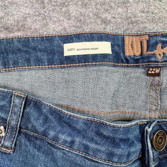 NWT Kut from the Kloth Women's 22W Katy Boyfriend Cotton Denim Shorts‎ - Picture 2 of 8